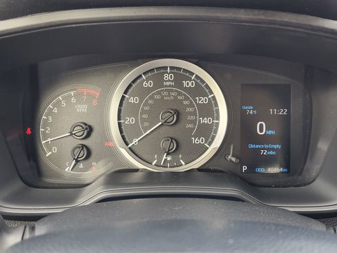 Used 2020 Toyota Corolla LE image 19