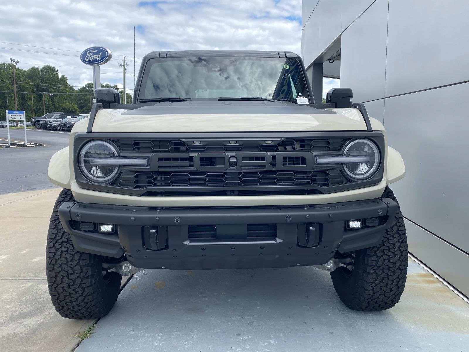 New 2026 Ford Bronco Raptor AWD/4WD image 9