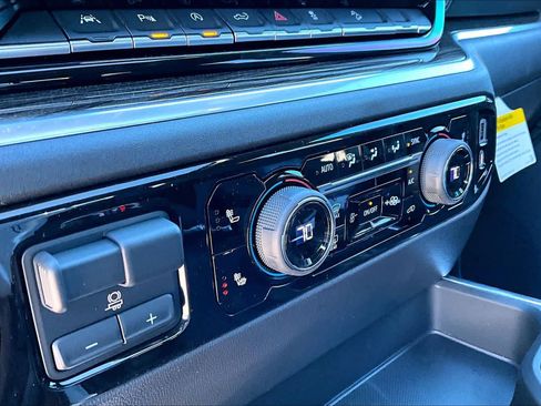 New 2026 Chevrolet Silverado 1500 LT Trail Boss image 18