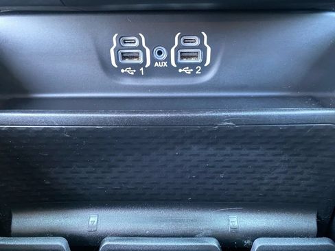 Used 2022 RAM 1500 Big Horn AWD/4WD image 18