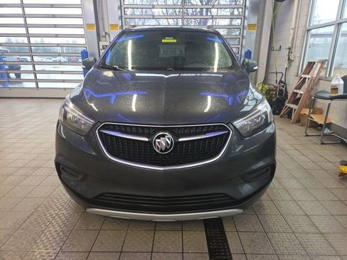 Used 2018 Buick Encore Preferred image 3