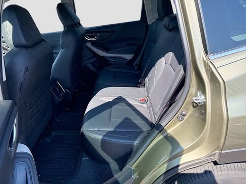 Used 2023 Subaru Forester Limited w/ Popular Package #2 image 10