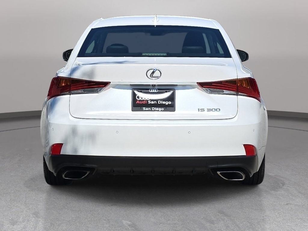 Used 2020 Lexus IS 300 w/ Navigation Package RWD image 7