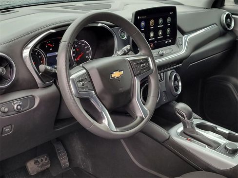Used 2023 Chevrolet Blazer LT w/ Driver Confidence Package image 25