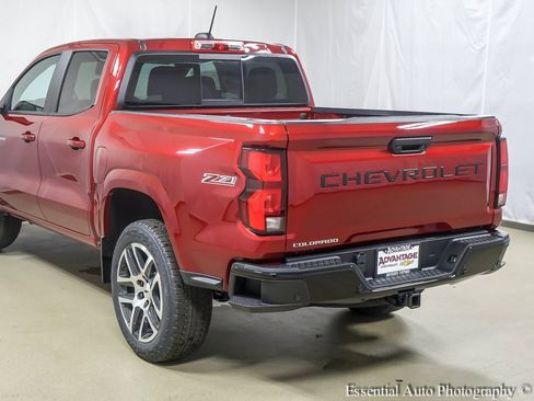 Certified 2024 Chevrolet Colorado Z71 w/ Z71 Convenience Package 2 image 7