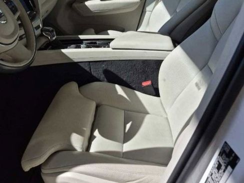 Used 2020 Volvo XC60 T6 Inscription image 6