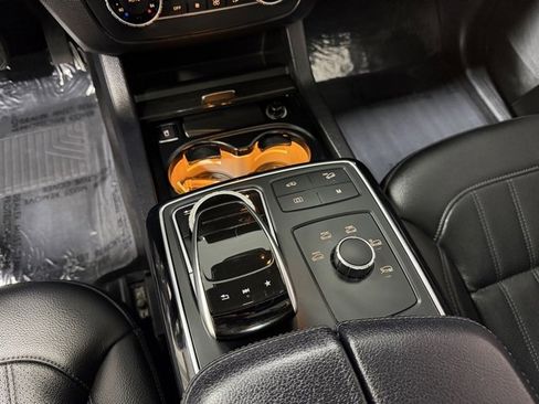 Used 2019 Mercedes-Benz GLS 450 4MATIC image 17