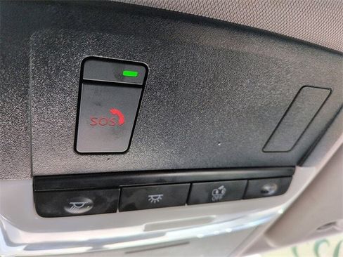 Used 2022 Mitsubishi Outlander SE image 24