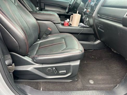 Used 2020 Ford Expedition Limited w/ Equipment Group 303A image 24