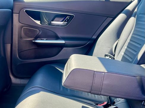 Certified 2022 Mercedes-Benz C 300 4MATIC Sedan image 29