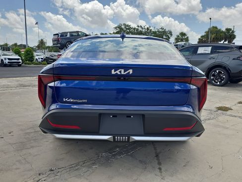 New 2026 Kia K4 FWD image 7