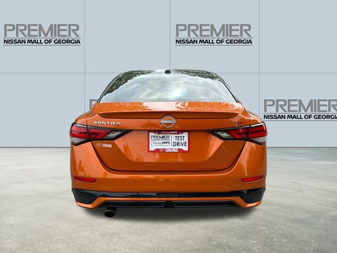 Certified 2025 Nissan Sentra SR w/ SR Premium Package FWD image 5
