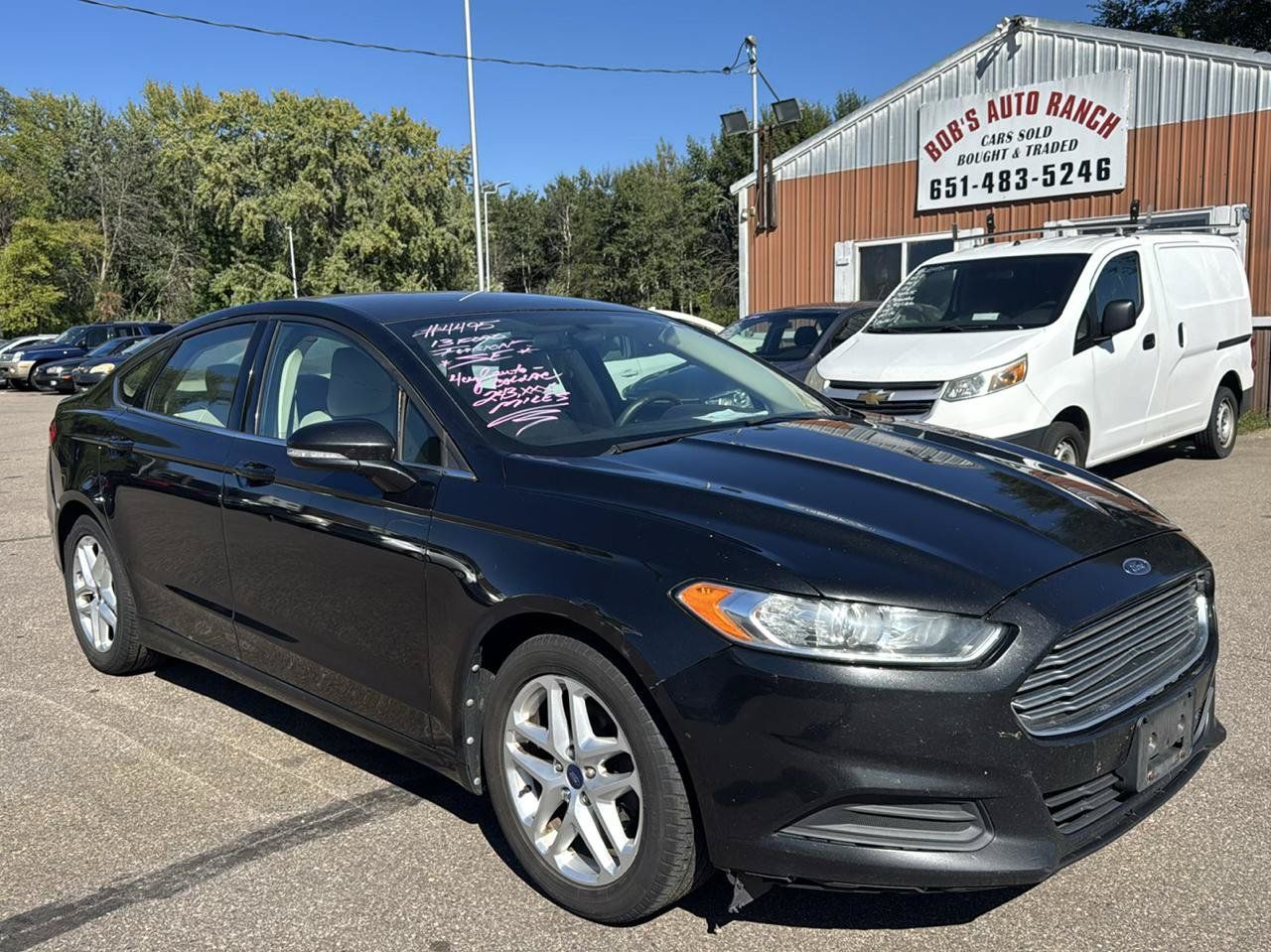 Used 2013 Ford Fusion SE FWD image 3