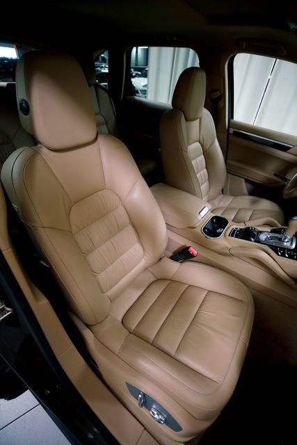 Used 2014 Porsche Cayenne AWD/4WD image 9