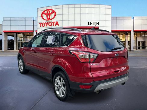 Used 2018 Ford Escape SEL image 8