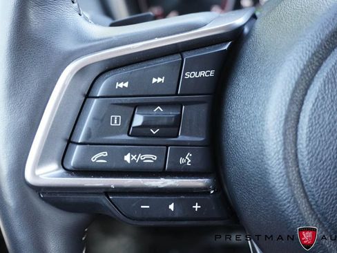 Used 2025 Subaru Outback Touring XT AWD/4WD image 32