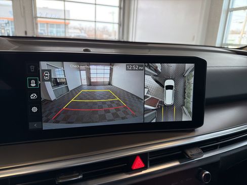 New 2026 Kia Sorento SX image 32