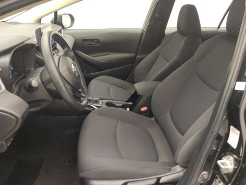 Used 2022 Toyota Corolla LE FWD image 17