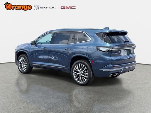 New 2026 Buick Enclave Avenir FWD image 5