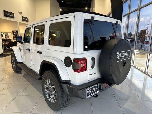 New 2025 Jeep Wrangler Unlimited Sahara AWD/4WD image 3