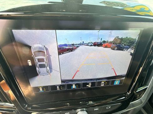 Certified 2023 Chevrolet Traverse Premier w/ Redline Edition AWD/4WD image 15