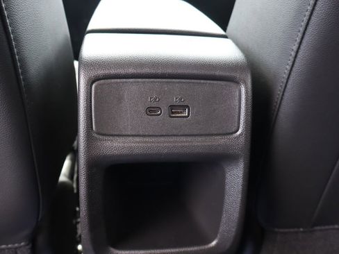 Used 2024 Chevrolet Trax LT image 22