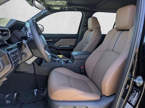 New 2026 Toyota 4Runner Limited AWD/4WD image 4
