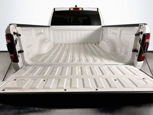 Used 2023 RAM 1500 Laramie AWD/4WD image 26