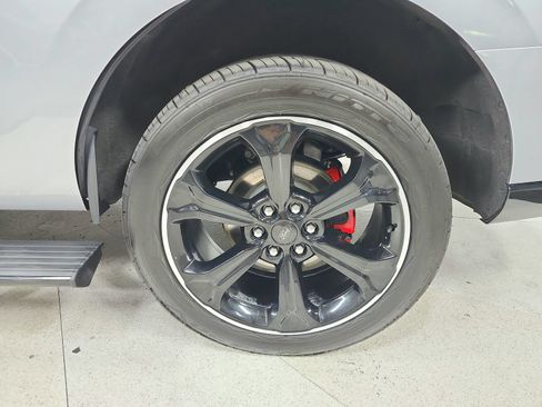 Used 2024 Ford Expedition Limited RWD image 57
