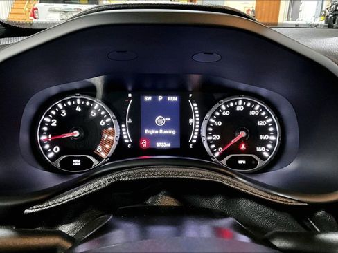 Used 2020 Jeep Renegade Sport w/ Sport Appearance Group AWD/4WD image 22