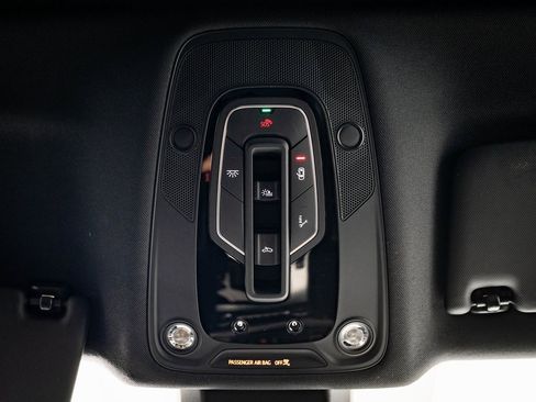 Certified 2024 Audi Q5 2.0T Premium w/ Summer of Audi Package image 39