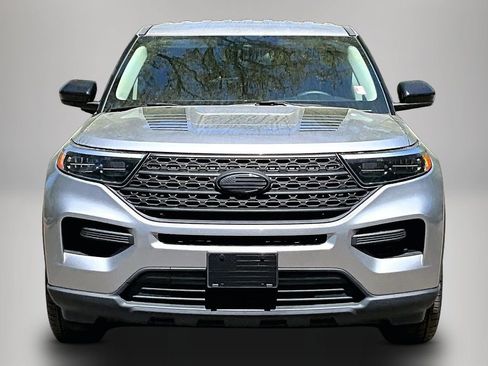 Used 2021 Ford Explorer 2WD image 3
