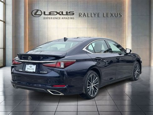 Certified 2023 Lexus ES 350 w/ Premium Package image 3