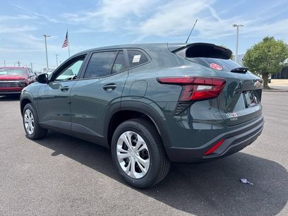 New 2026 Chevrolet Trax LS w/ Driver Confidence Package