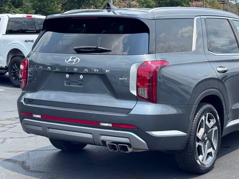 Used 2023 Hyundai Palisade Limited w/ Cargo Package AWD/4WD image 46