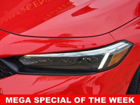 Used 2025 Honda Civic Sport image 31