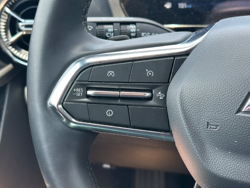 Used 2026 Chevrolet Equinox LT FWD image 31
