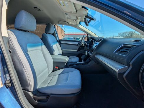 Used 2019 Subaru Outback 2.5i Premium image 15