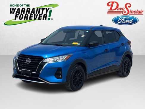 Used 2025 Nissan Kicks Play S FWD image 1