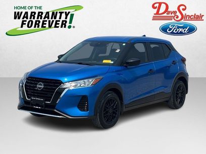 Used 2025 Nissan Kicks Play S