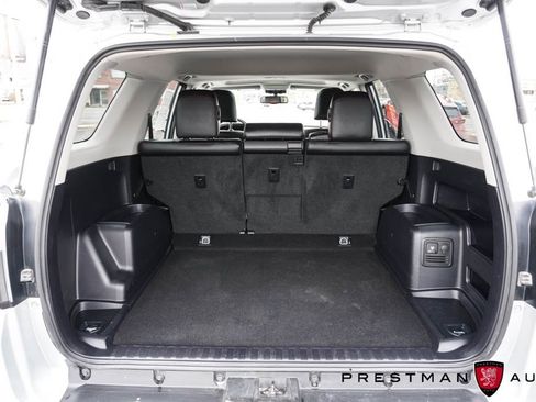 Used 2018 Toyota 4Runner TRD Off-Road Premium image 41