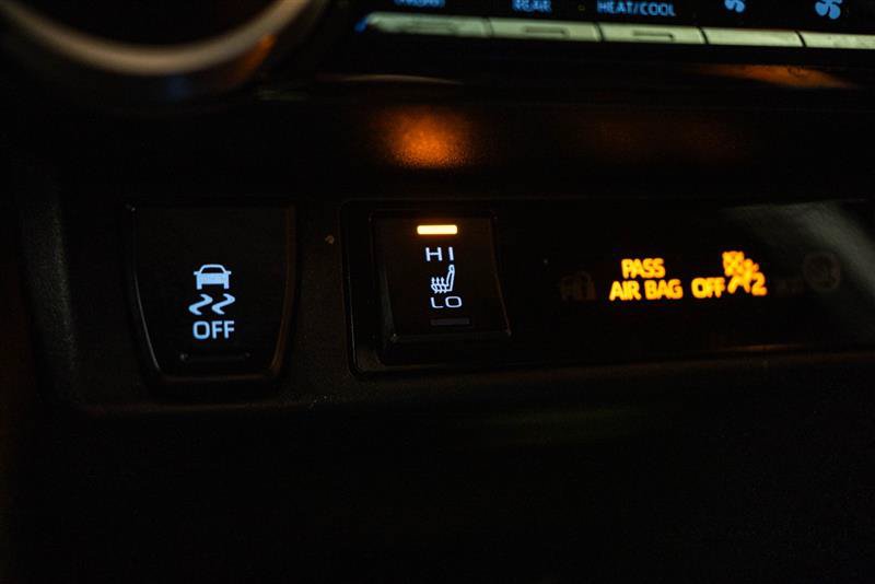 Used 2024 Toyota RAV4 XLE Premium w/ Weather Package AWD/4WD image 23