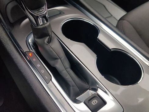 Used 2022 Chevrolet Malibu LT image 22