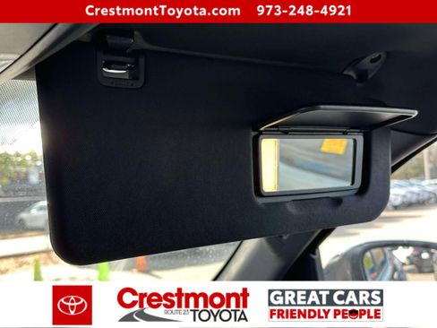 Used 2024 Toyota Tacoma TRD Off-Road image 28