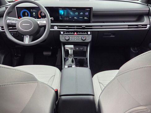 New 2026 Hyundai Santa Cruz SE AWD/4WD image 8