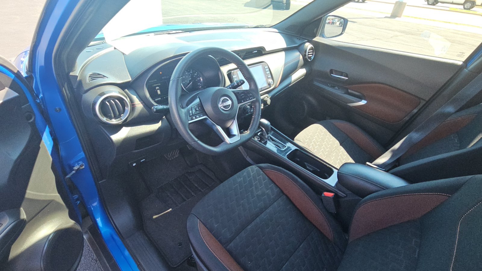 Used 2023 Nissan Kicks SR FWD image 24