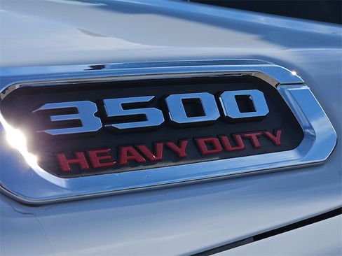 New 2025 RAM 3500 Big Horn image 10