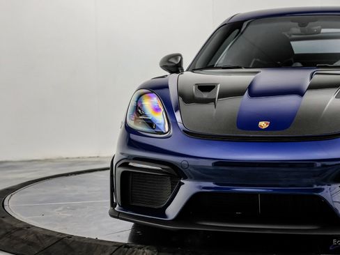 Used 2025 Porsche 718 Cayman GT4 RS RWD image 38