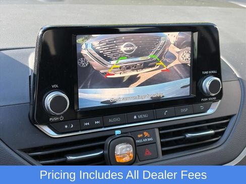 Used 2022 Nissan Altima 2.5 S FWD image 8