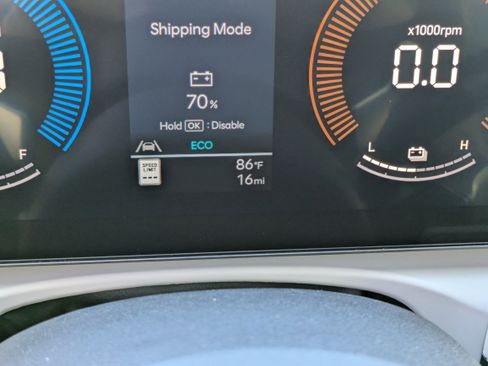 New 2026 Hyundai Tucson Blue SE image 27